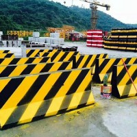 水泥防撞隔离墩模具-道路隔离墩模具厂家